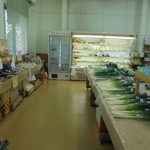 農産物直売所 こだま館 - 夕方なんで野菜は少なかった・・・