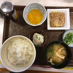 すき家 - 納豆、卵かけご飯（320円）