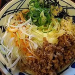 Marugame Seimen - 【丸亀製麵 小郡店】●旨辛まぜ釜玉うどん(並)