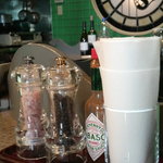 奥沢カフェ＆バー ピッコロスタンツァ - 卓上