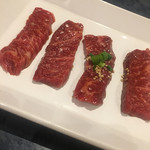 焼肉伝説 肉衛門 - 