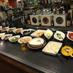 スマイルホテル - 朝食800円でこんなに食べていいの〜♪サラダバーのコーナー そちら側のコーナーには 盛りだくさんのお菜コーナーが…安くてボリュームたっぷり(*^^*)