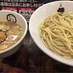 紋次郎 - つけ麺 あつもり 800円