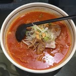 らーめん はる屋 - 辛い塩ラーメン3番、950円です。