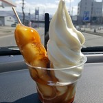 天狗堂 小樽店 - みたらしソフト 486円