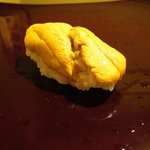 すし処 めくみ - 赤海胆。