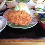 こだわりとんかつ たやま - ロースカツ定食