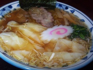 Izumiya - ワンタン麺
