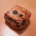 ブーランジュリー&カフェ グウ - 全粒粉のスコーン