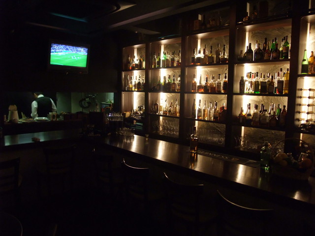 BAR & DINING WATERFOWLS photo 5