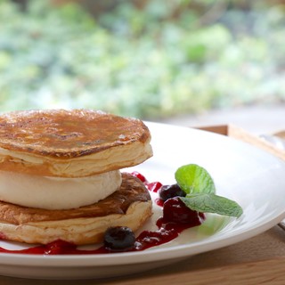 TVや雑誌などでも注目！「クレームブリュレパンケーキ」