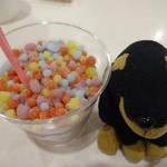 フード・ボート・カフェ - ミニメルツ（レインボーアイス）