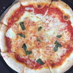 粉食や しろ - マルゲリータ980円