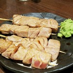 大衆酒場 したぢ屋 亀戸店 - 日替わりメニュー　まぐろの串焼き100円