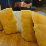 ウシマル - 焼き立てのパン