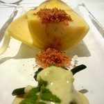 ウシマル - 朝掘りタケノコとワラビ