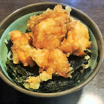 讃岐うどん 伴 - ミニかしわ天丼(300円)