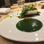 meli melo - アイナメロースト XO醤と鰊の燻製ピュレ 寒締めほうれん草 根セロリ トマトソース