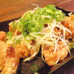 海海ラーメン　 - 鶏の唐揚げ（400円）