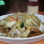 光栄軒 - 揚げやきそば大盛り