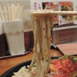 焼きそばと生パスタ ニコル - 塩焼きそばの麺