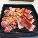 Yakiniku Juujuu Karubi - 