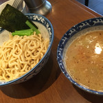 ラーメン雷鳥 - 