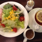 コーヒーハウス・シャノアール - モーニングのサラダとレモンティー