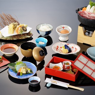 かやぶきの郷薬師温泉旅籠_1