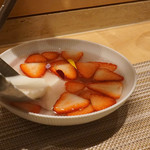 SUGALABO - 苺の杏仁豆腐