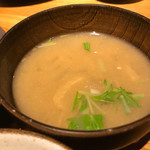 山本のハンバーグ - お味噌汁