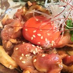 鳥玖 - たたきユッケ 450yen