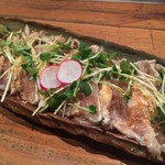 鳥玖 - 地鶏たたき(むね) 480yen