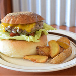 マッドバーガー - チェダーチーズバーガー@1,200円