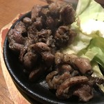 鳥玖 - もも炭火炙り 580yen