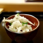 鮨みなと - ［2017/03］酒肴① 宮城産白魚の唐揚げ