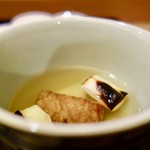 鮨みなと - ［2017/03］酒肴⑤ ねぎま汁 大トロ 焼きねぎ