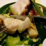 ル スプートニク - アラ断面