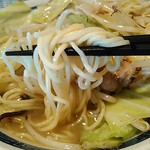 タンメン　ニュータマヤ - 麺リフト