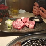 炭火焼肉 とさや - 