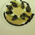 マッシュルーム - モリーユ(アミガサダケ)のポワレ フォアグラとトリュフのソース