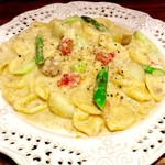 イタリアンバール ミーオ - 4月オススメパスタ「手打ちショートパスタ"オレキエッテ" アスパラと新じゃがのクリームソース」(1200円) ＜2017/4＞