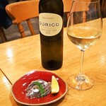 トラットリア・アルモ - 鰯のマリネ ＆ 白ワイン