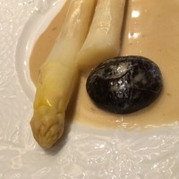 レストラン ペリニィヨン - ロワール(Loire)のアスペルジュ(Asperge)