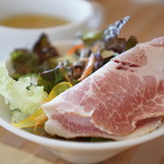 里山きさら - シャルキュトリーコース　サラダとスープ