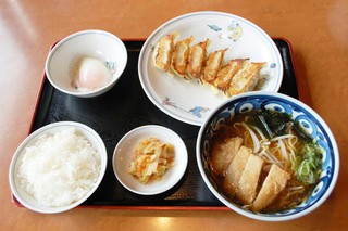 Chuuka Soba Tenhou - ぎょうざとミニ肉揚げ中華そばの　A定食