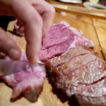 焼肉旬やさい ファンボギ - テーブルにノブも降臨(爆)