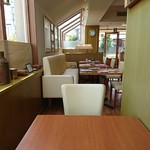 ジャンティーユ - 内観写真:店内の様子