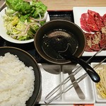 Yakiniku Hompo Pyua - 