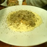 （食）ましか - トリュフクリームパスタ